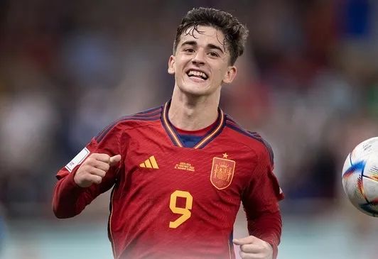 _卡塔爾世界杯足球場(chǎng)事故_卡塔爾世界杯專用足球