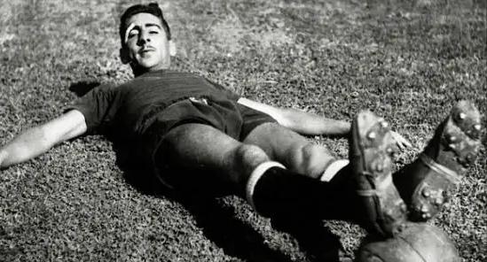 歷史世界杯最佳陣容_烏拉圭天藍軍團歷史最佳陣容_烏拉圭歷史最強世界杯陣容