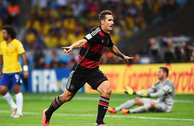 克洛澤世界杯進(jìn)球數(shù)_世界杯歷史射手榜前十_世界杯歷史總射手王是