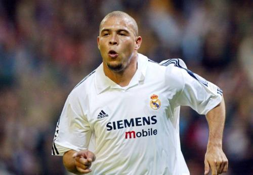 羅納爾多 傳記_羅納爾多 俱樂部生涯_羅納爾多 米蘭 歐冠 聯(lián)賽