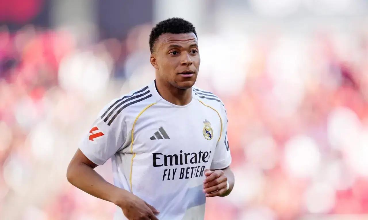 皇馬巴薩7分差距_最新西甲聯賽2026-2014賽季主場積分榜_西甲30輪積分榜