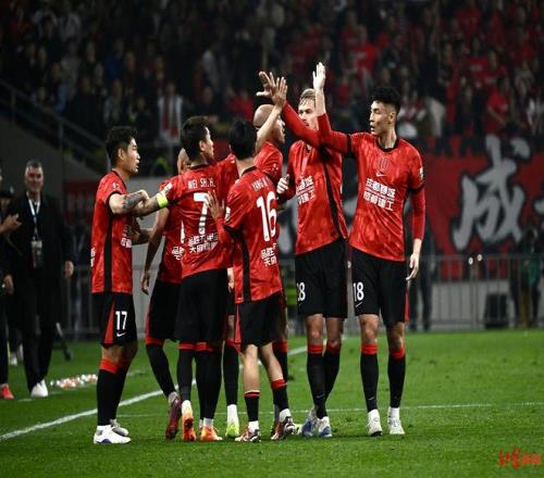 2026賽季中超聯賽開幕式成都鳳凰山_成都蓉城主場揭幕戰5比1大勝深圳新鵬城_2026年中超聯賽開幕式