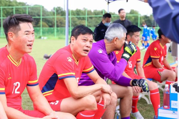 米盧蒂諾維奇上海紀念活動_國足沖擊世界杯歷史_2001年中國男足世界杯首次出線