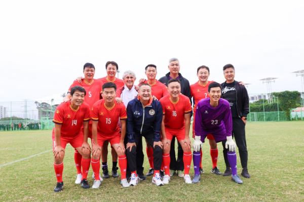 2001年中國男足世界杯首次出線_米盧蒂諾維奇上海紀念活動_國足沖擊世界杯歷史