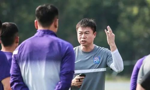 于根偉制勝球圓夢_20年前中國男足世界杯出線之夜_國足沖擊世界杯歷史