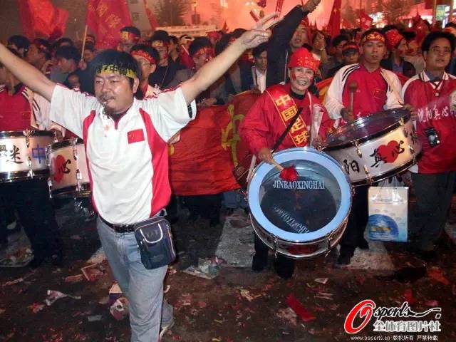 20年前中國男足世界杯出線之夜_于根偉制勝球圓夢_國足沖擊世界杯歷史
