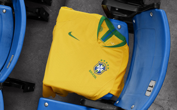 阿迪達斯復古球衣_耐克阿迪世界杯歷史_世界杯球衣設計