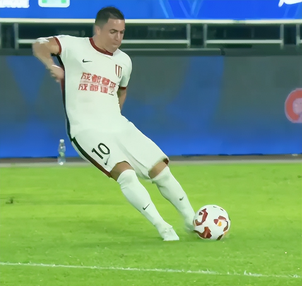 2025賽季中國足球三級聯賽發展情況_中超聯賽紅黃牌_中超中甲中乙聯賽進步分析