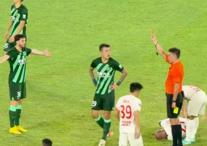 中超中甲中乙聯賽進步分析_中超聯賽紅黃牌_2025賽季中國足球三級聯賽發展情況