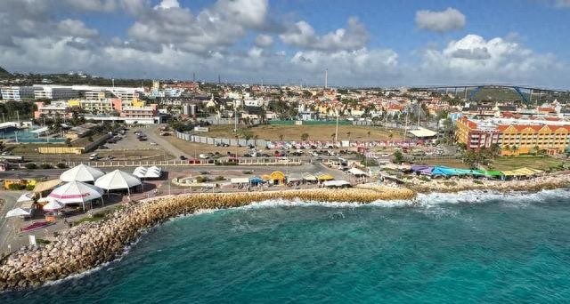 人口僅15萬！這個荷蘭屬地，竟闖進世界杯