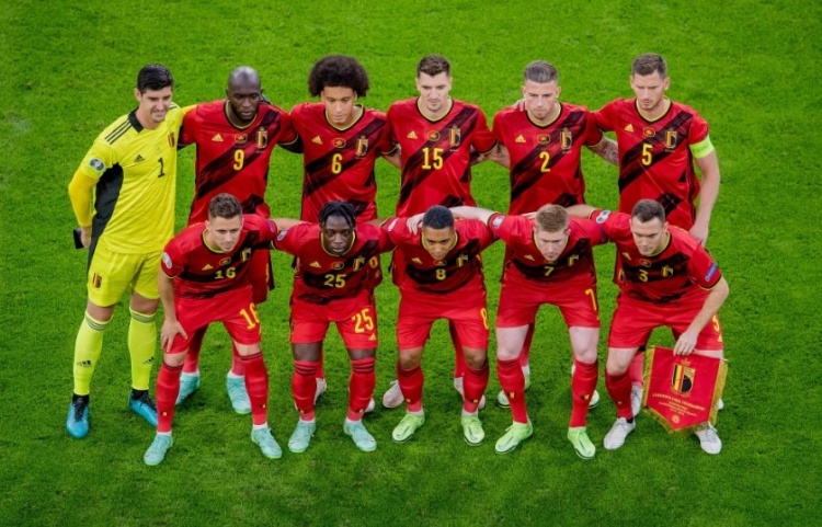 意大利足球世界杯缺席_荷蘭世界杯歷史成績_意大利足球百年低谷