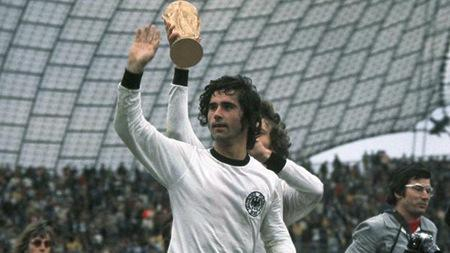 世界杯歷史上進球最多的傳奇球星，“外星人”屈居第二