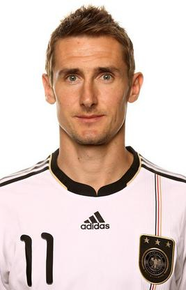 世界杯歷史上進球最多的傳奇球星，“外星人”屈居第二