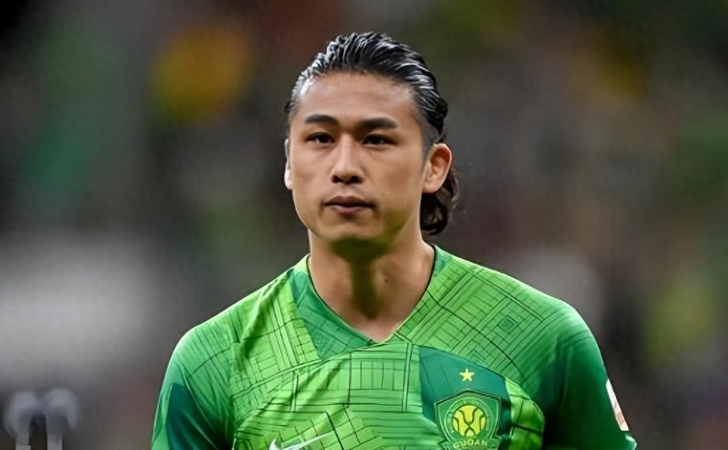 意外！魯能中鋒位置還有一位王牌新援至今沒亮相，合同到年底到期