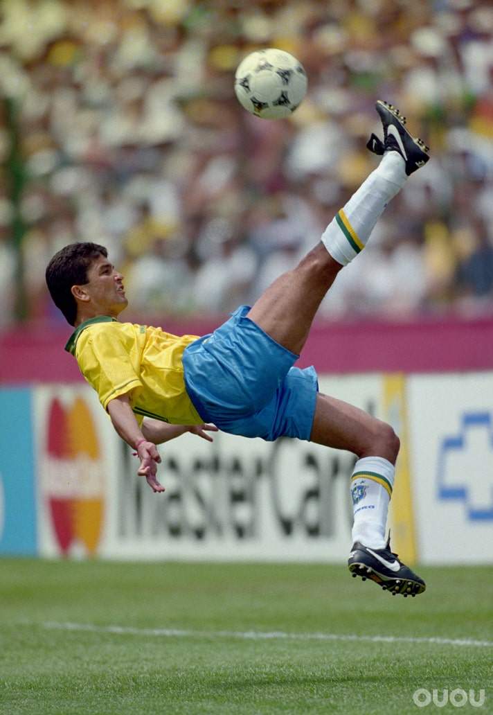 阿迪達斯世界杯比賽用球史