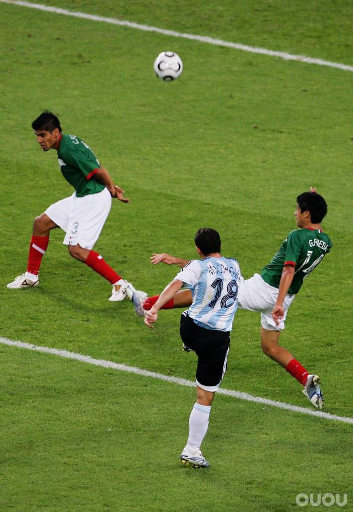 阿迪達斯世界杯比賽用球史