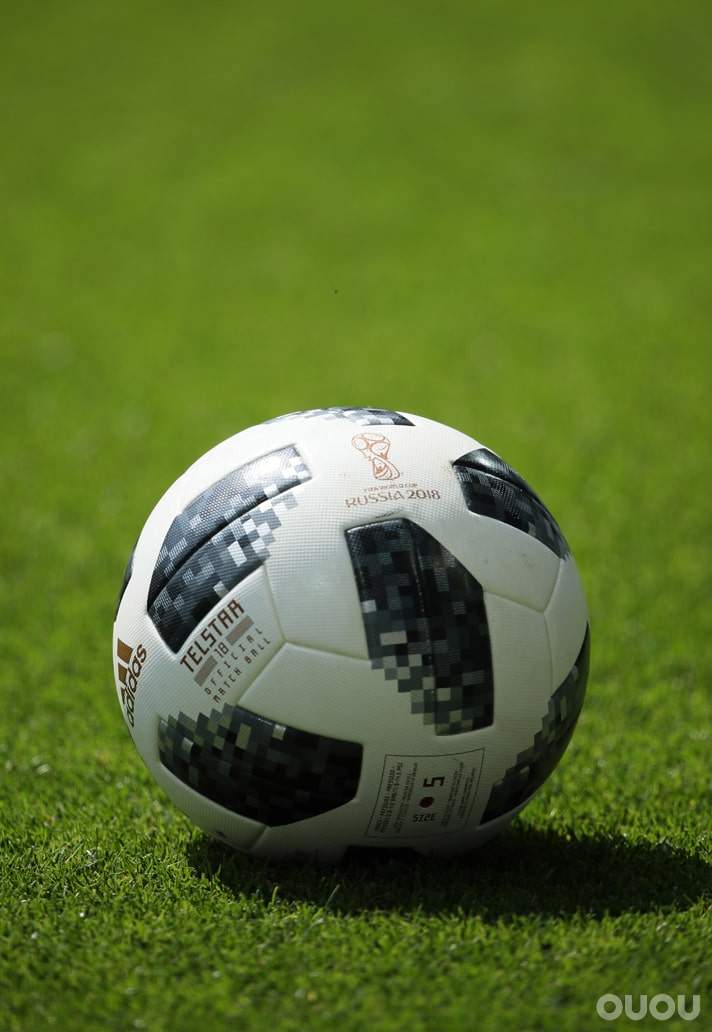 阿迪達斯世界杯比賽用球史