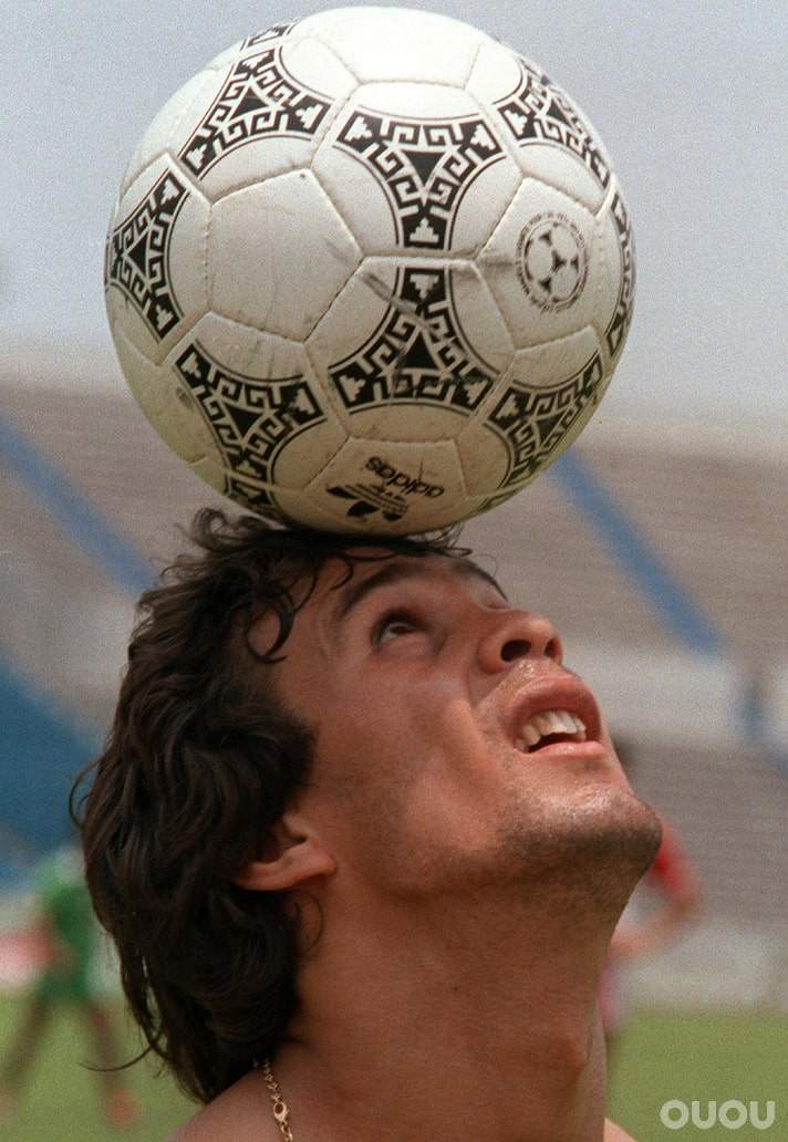 阿迪達斯世界杯比賽用球史