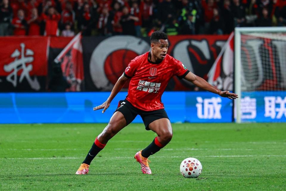 成都蓉城領(lǐng)跑隱患_2026亞冠聯(lián)賽_2026中超聯(lián)賽爭冠形勢