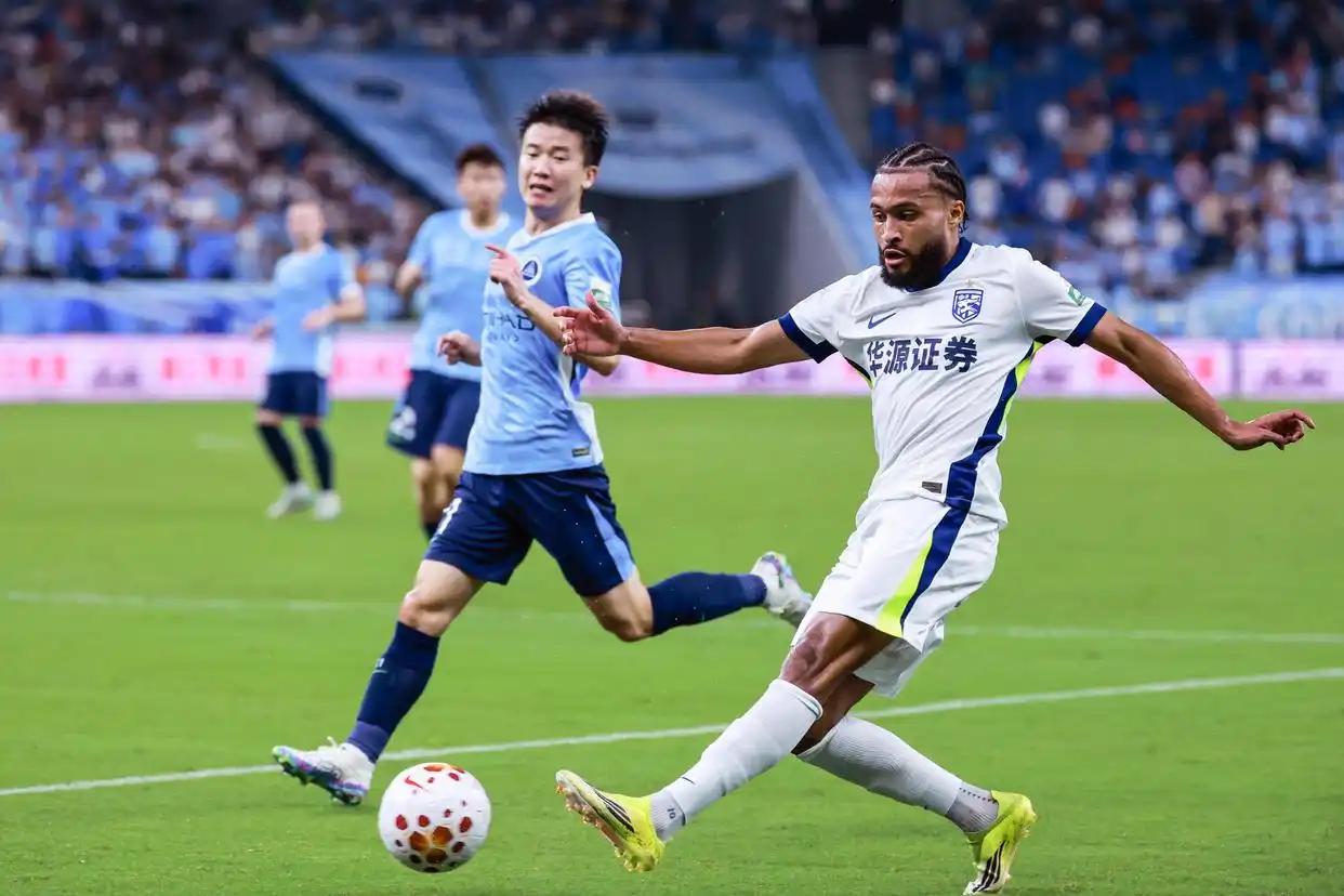 2026年怡寶中超聯賽山東泰山上海海港比賽進程_2026賽季中超聯賽 積分榜_2026年怡寶中超聯賽上海海港云南玉昆比賽結果