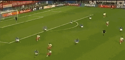 2002年韓日世界杯莫雷諾爭議判罰_世界杯歷史十大黑哨_意大利韓國世界杯黑哨莫雷諾