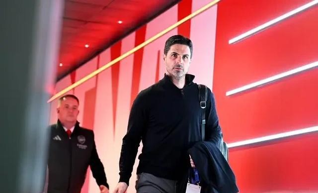 歐冠聯(lián)賽文字直播_葡萄牙體育客場(chǎng)不敗戰(zhàn)績(jī)_阿森納歐冠晉級(jí)賽況分析