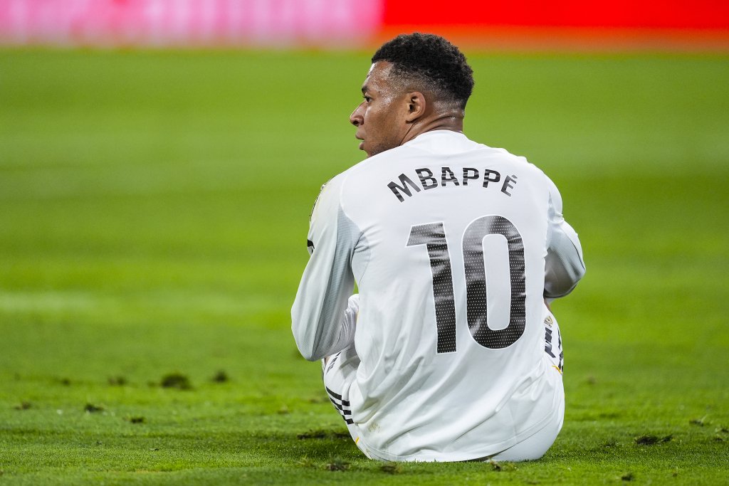 體壇聯(lián)播｜皇馬遭貝蒂斯絕平，上海男籃23連勝追平隊史紀錄